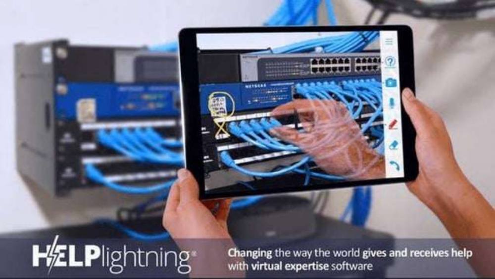 Helplightning pitch deck, cover slide