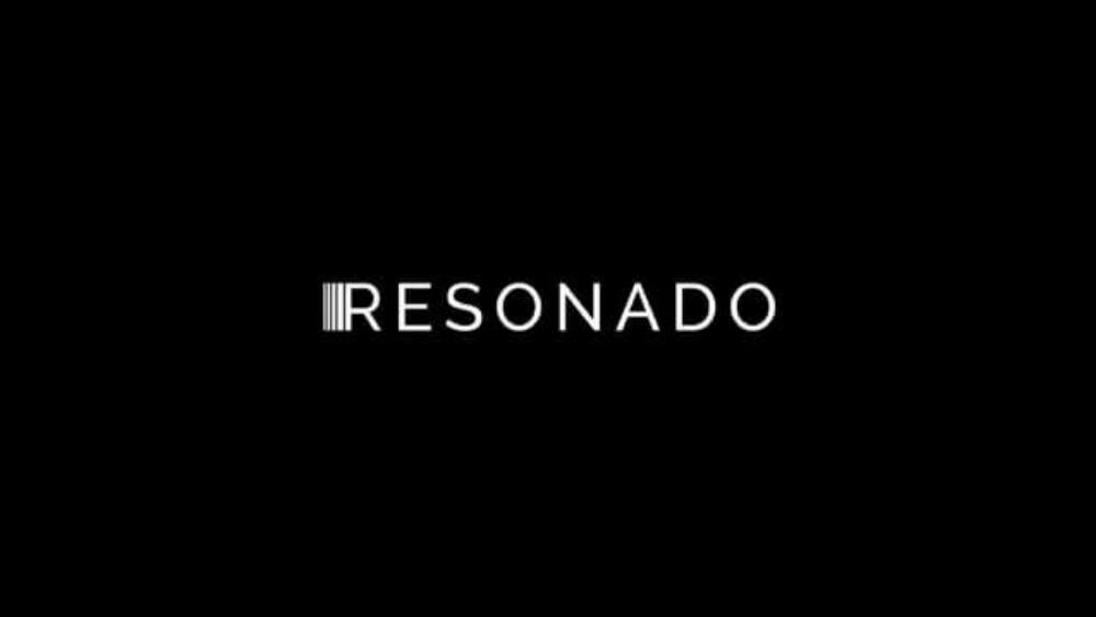 Resonado pitch deck, cover slide