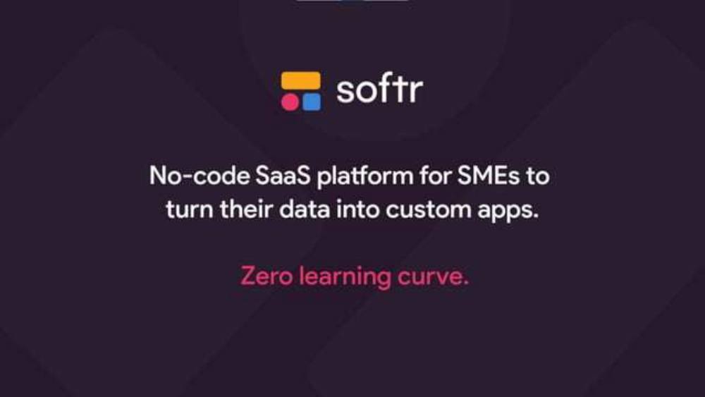 Softr pitch deck, cover slide